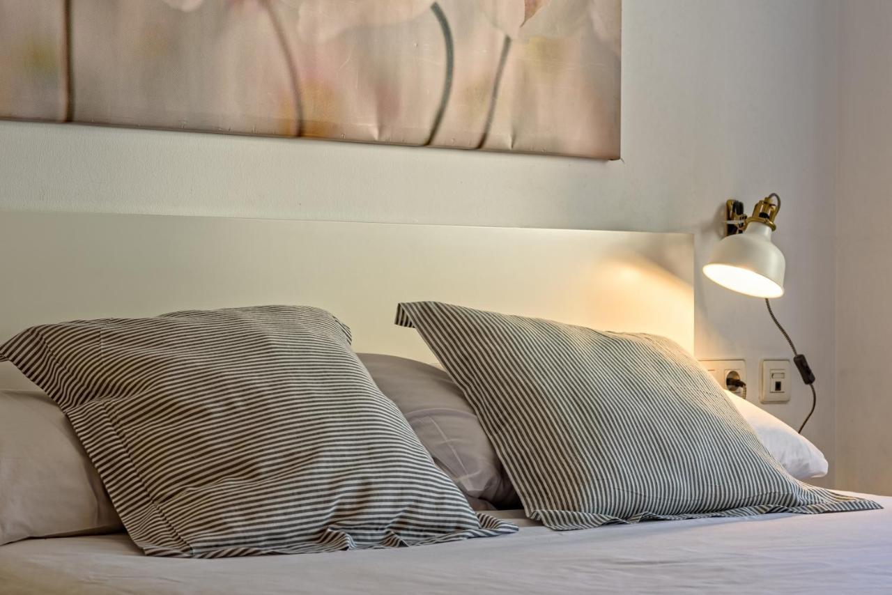 Apartamento&Piscina Cerca De Barcelona Ripollet Eksteriør billede
