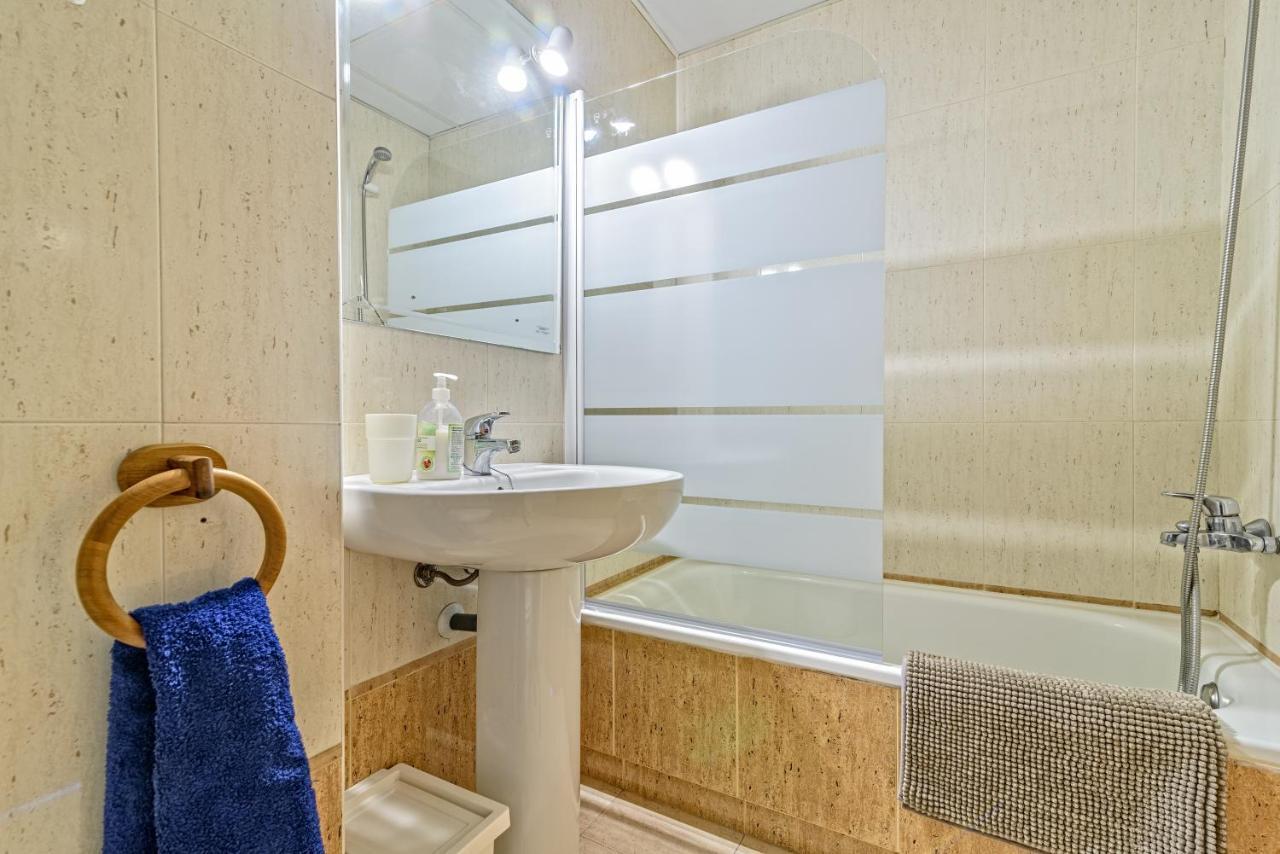 Apartamento&Piscina Cerca De Barcelona Ripollet Eksteriør billede